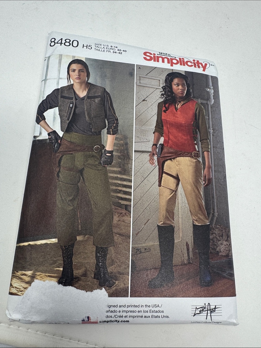 SIMPLICITY UNCUT PATTERN ROGUE ONE WARRIOR SPACE WESTERN 8480 SIZE 6-14